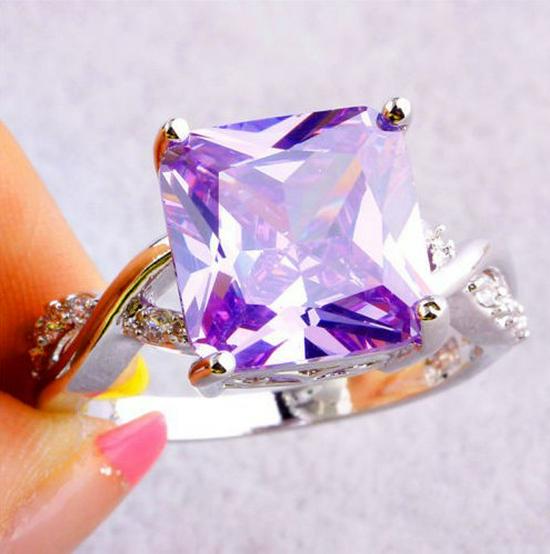 European & American Fashion Rhinestone Square Ring - New Trending Style