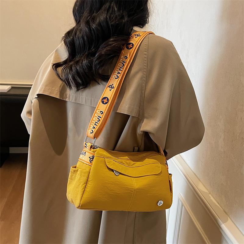 New Shopping Women'S Crossbody Bag For Commuting Lightweight Large Capacity Fashionable Multifunctional Multi Pocket Shoulder Bag