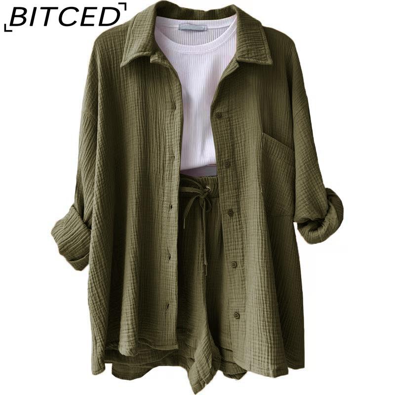 

BITCED Женский комплект из двух предметов: рубашка с длинными рукавами и плиссированными лацканами, шорты с высокой талией и завязками, модный повседневный костюм большого размера XXL армия зеленый