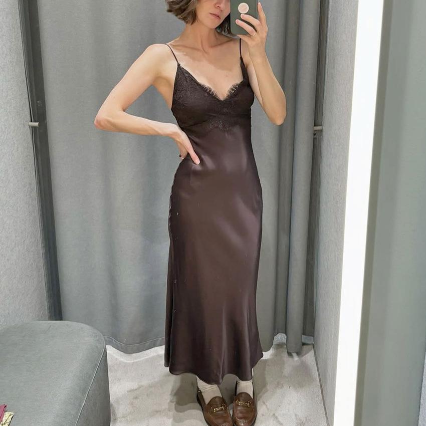 Autumn and Winter New Satin Dress European and American Lace Skirt Suspender Skirt Design Sense Temperament Fashionable Commute