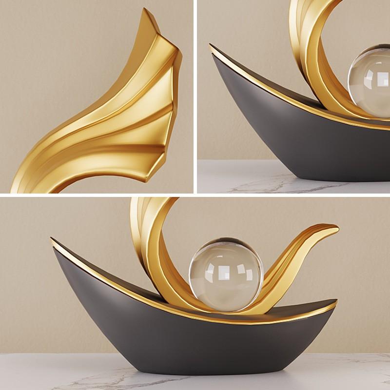 Modern Resin Decorative Boat Figurine Living Room Entryway Office Home Decor Luxury Style