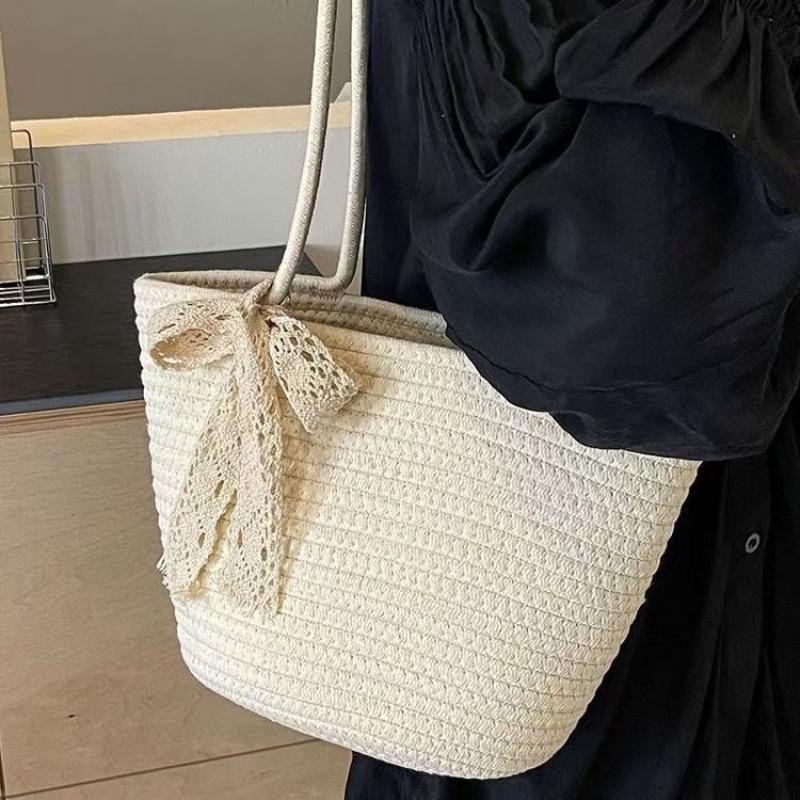 Stylish Handmade Women's Woven Beach Tote - Large Capacity for Vacation Outings