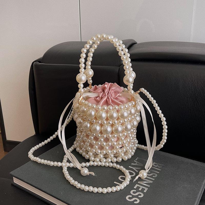 

Сумка женская весна и лето 2025 новая нишевый дизайн жемчужная сумка-мессенджер бисерная плетеная ажурная сумка для мобильного телефона сумка-ведро белый