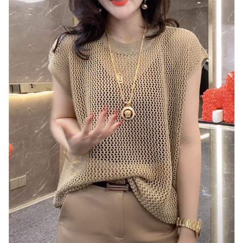 Niche Design Sense Hollow Thin Half-sleeved Women's Sweater, Summer New Style Black Sexy Chic Loose Short-sleeved Top