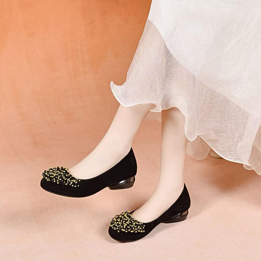 

Flat shoes women s 2025 spring and summer new round head shallow mouth loafers one-pedal black simple temperament beaded single shoes 41 чорний