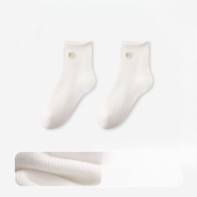 Female Autumn Lovely Flower Embroidery 10A Class Antibacterial Deodorant Roll Edge Loose Boneless Tube Socks