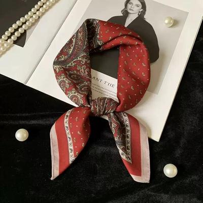 Accessori – Sciarpe e foulard