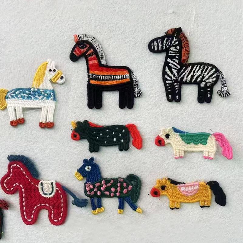 10PCS/Set Cartoon Pony Patten DIY Clothing Accessories Funny No Adhesive Backing Playful Patch Multi-Function 6 Styles