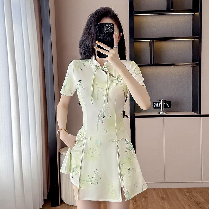Modern Chinese Two-Piece Set: Cheongsam Dress and Shorts with Frog Button