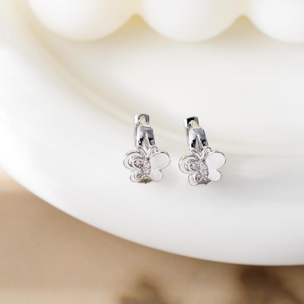 Creative Micro-Inlaid Hollow Butterfly Stud Earrings: Women's Fashion Accessory
