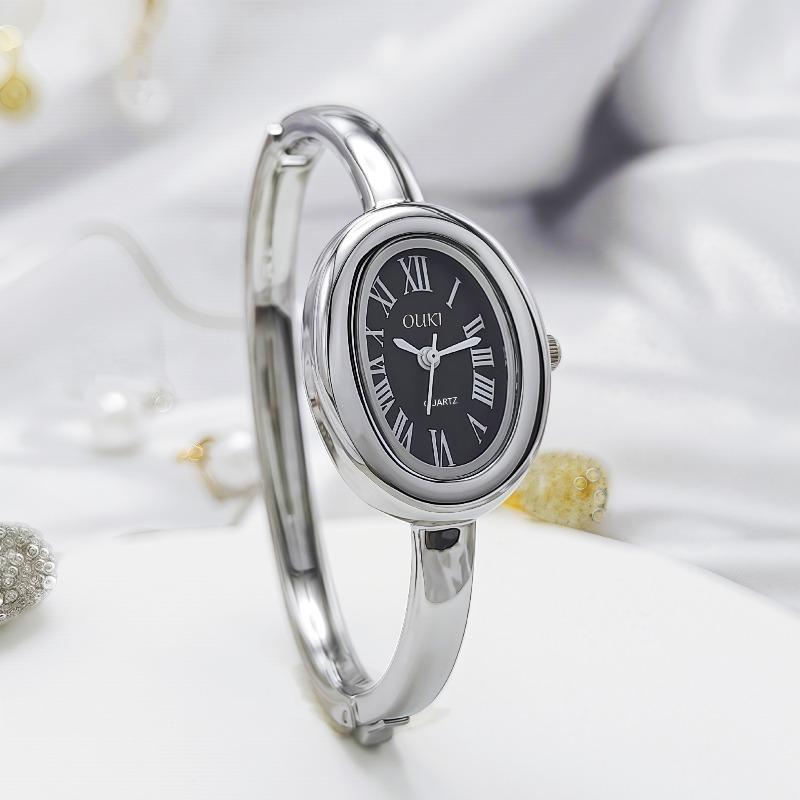 

New Bath Bracelet Ladies Watch Women s Watch Fashion Oval Roman Scale Women s Watch Quartz Watch