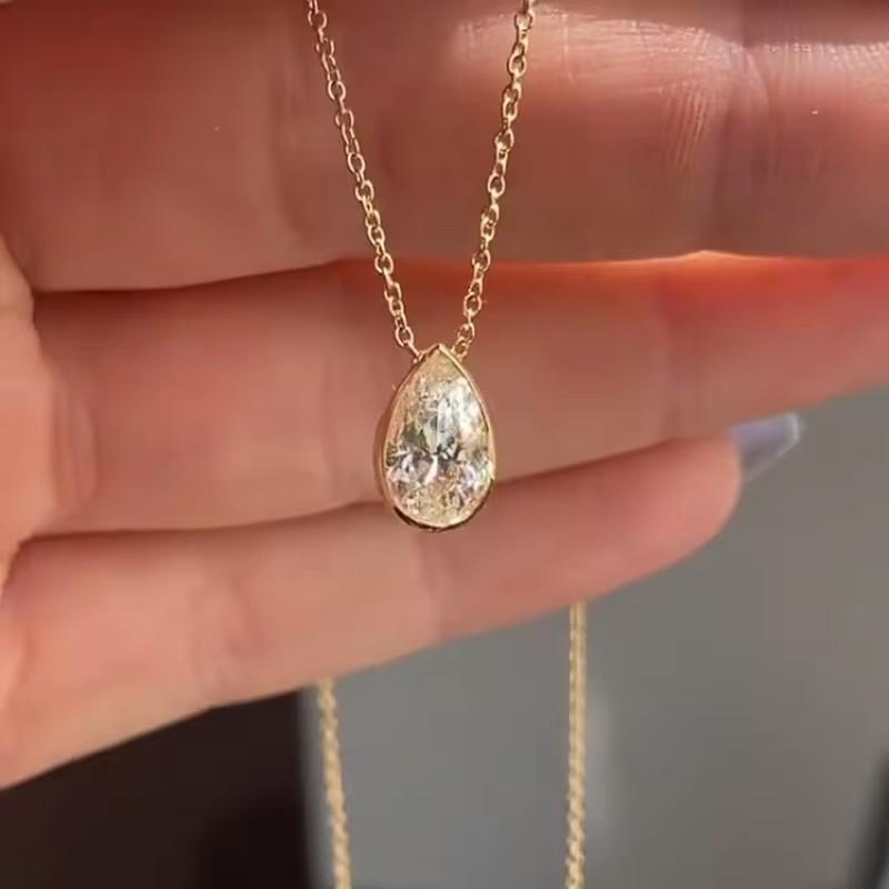 

Huitan Trendy Teardrop Shaped Pendant Necklace for Women with Shiny CZ Versatile Design Daily Wear Accessories Statement Zircon