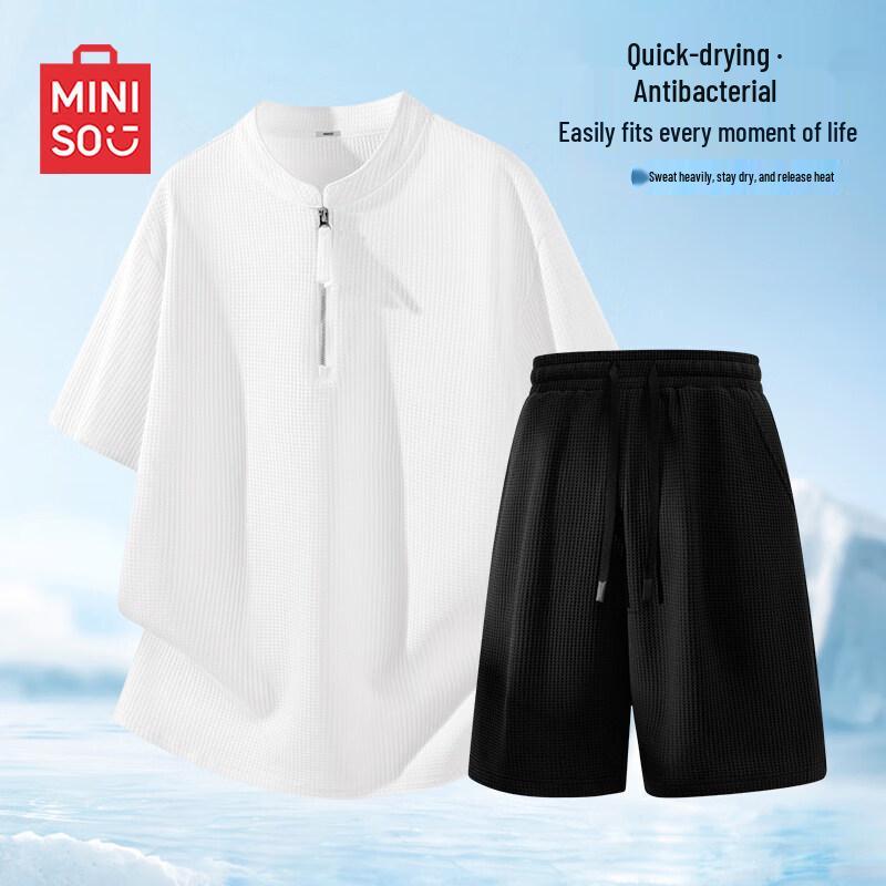 

MINISO Men s Quick-Dry Sport Suit - Short Sleeve & Shorts 2XL