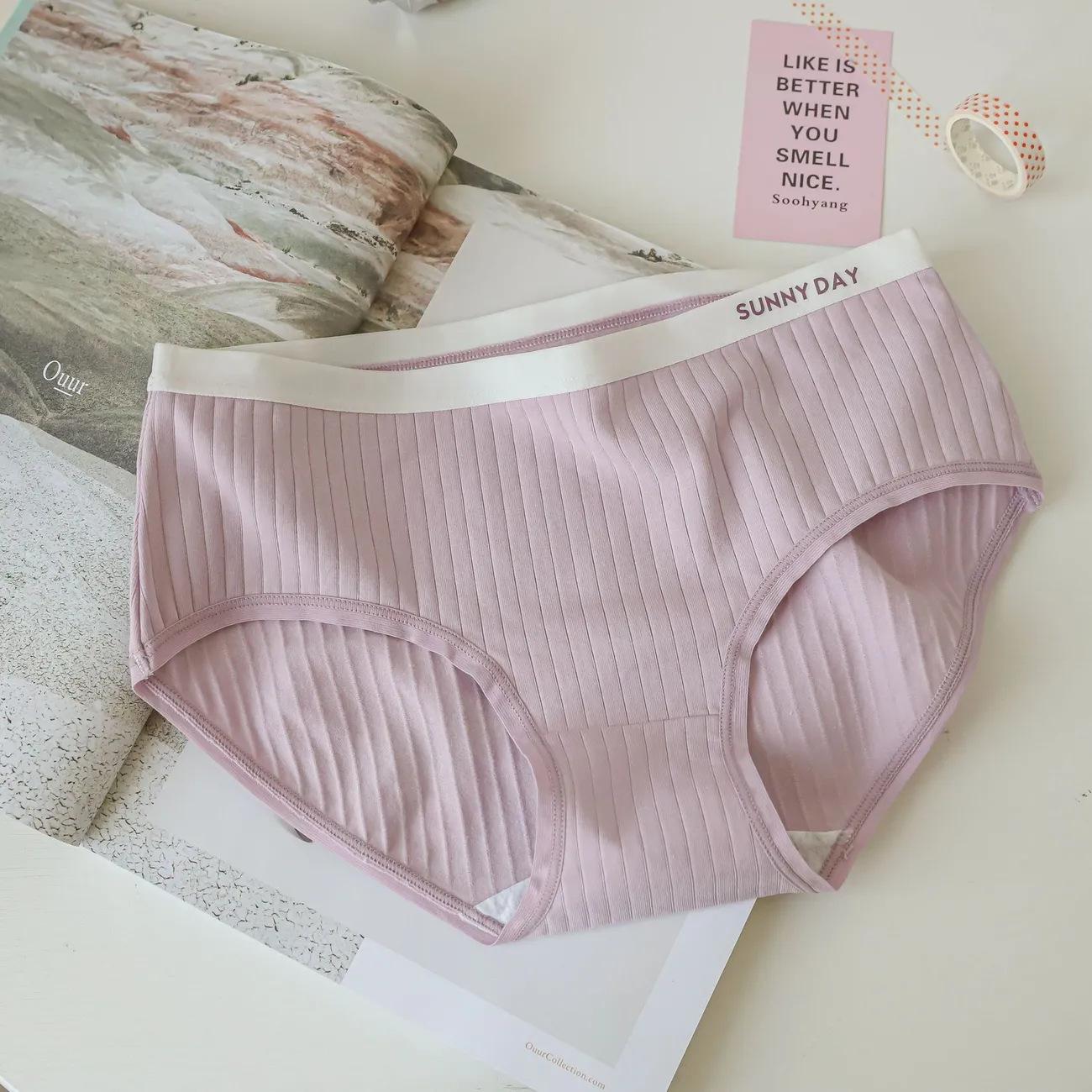 

Простые трусики однотонные из чистого хлопка, антибактериальные, средней посадки, удобные, облегающие бедра, треугольные женские трусики XL фиолетовый