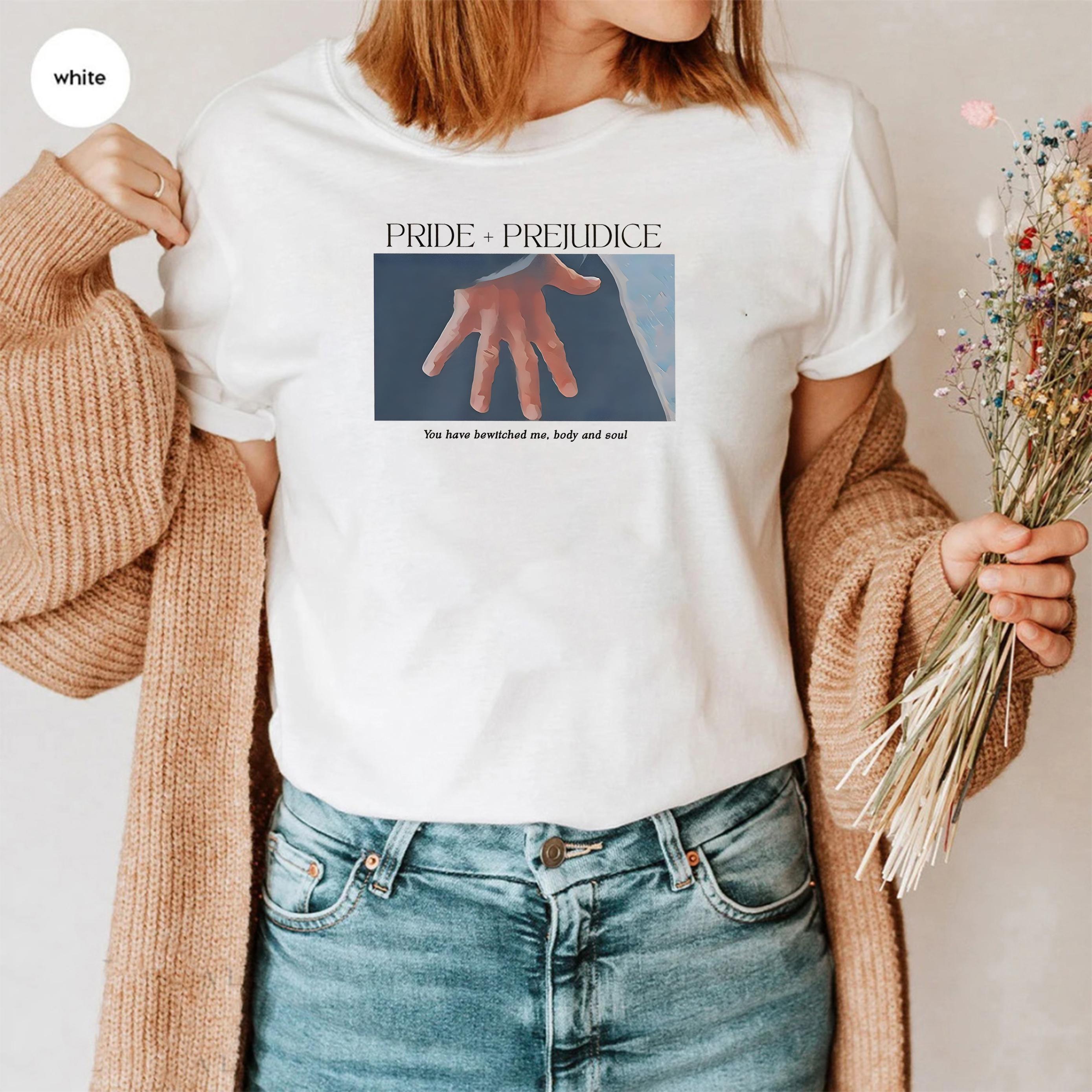 

Гордость и предубеждение Рука Flex Сцена Футболка Фицуильям Дарси Элизабет Беннет Футболка Bookish Tee Смешная футболка Футболка для любителей книг S