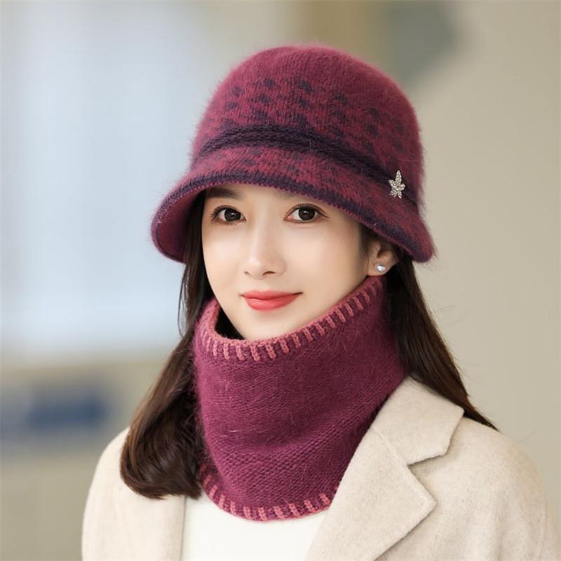Knitted Hat Set For Middleaged Women Winter Warm Plush Flower Petal Design Outdoor Travel