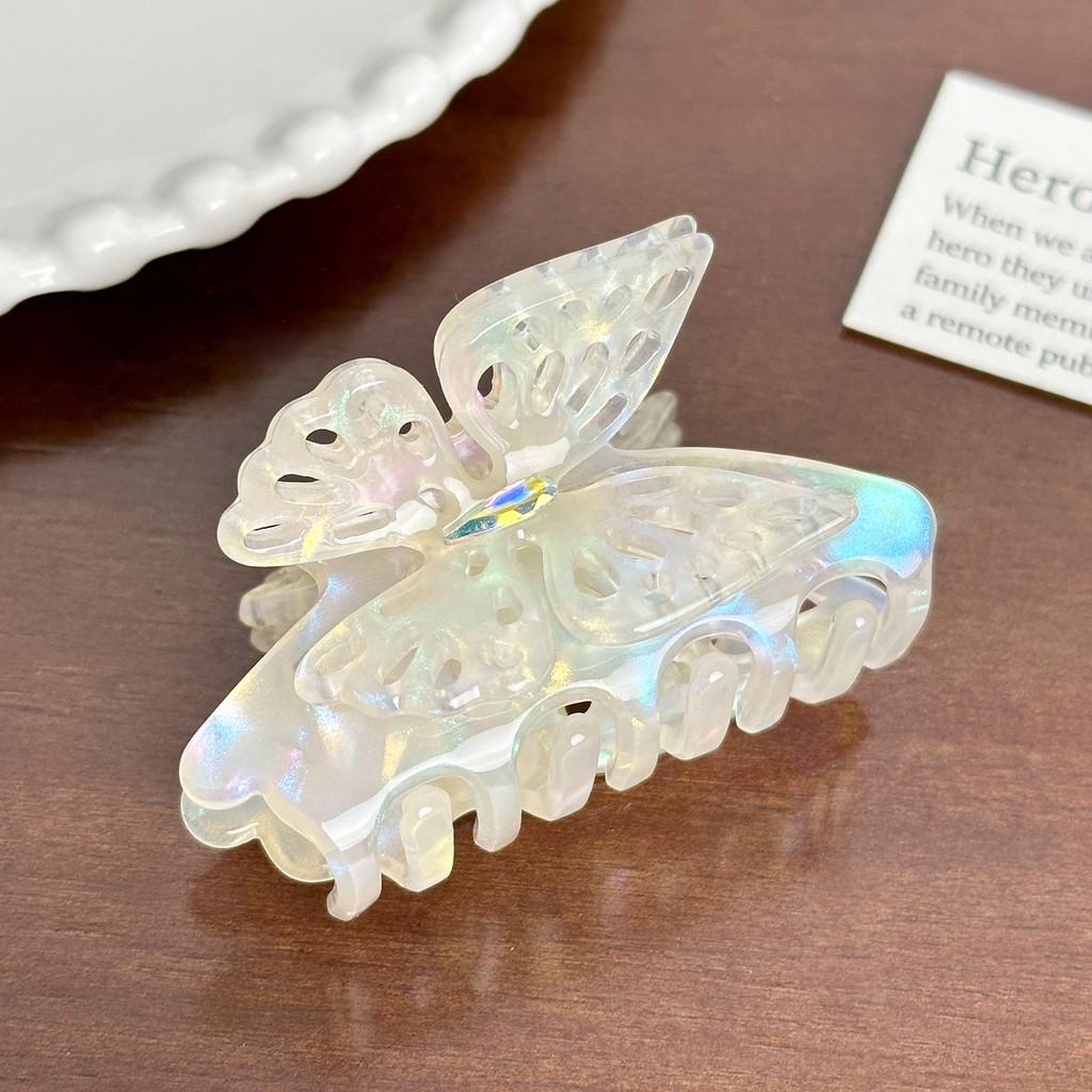 Beautiful Artisanal Butterfly Hair Clutch For Trendy Women's Hair Styling And Fashion