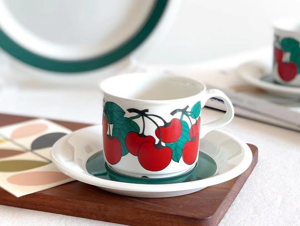 Medieval Flower Vanilla Ceramic Coffee Cup and Saucer Handle Retro Imitation Enamel Mugs Office Home Funny Water Drinkware