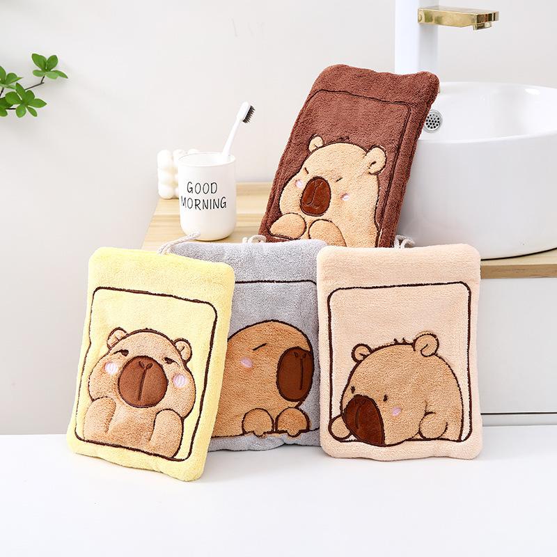 The new Kapibara kitchen hand towel household hanging coral fleece soft water absorption does not shed hair bathroom towel