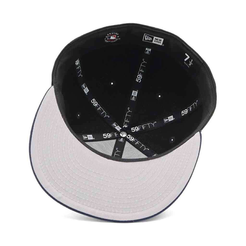 New Era 59FIFTY Cap MLB New York Yankees NY Black Under Exclusive to and Flat Perfect for Spring and Popular Size Stickers Large and Small Sizes