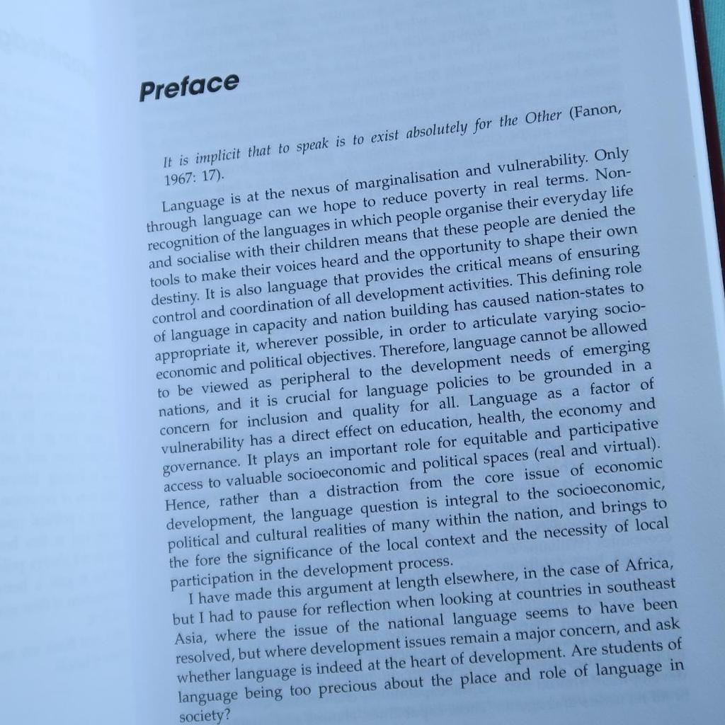 [USED] Foreign Books: The Language Difference, Sociolinguistics, Mekong Basin