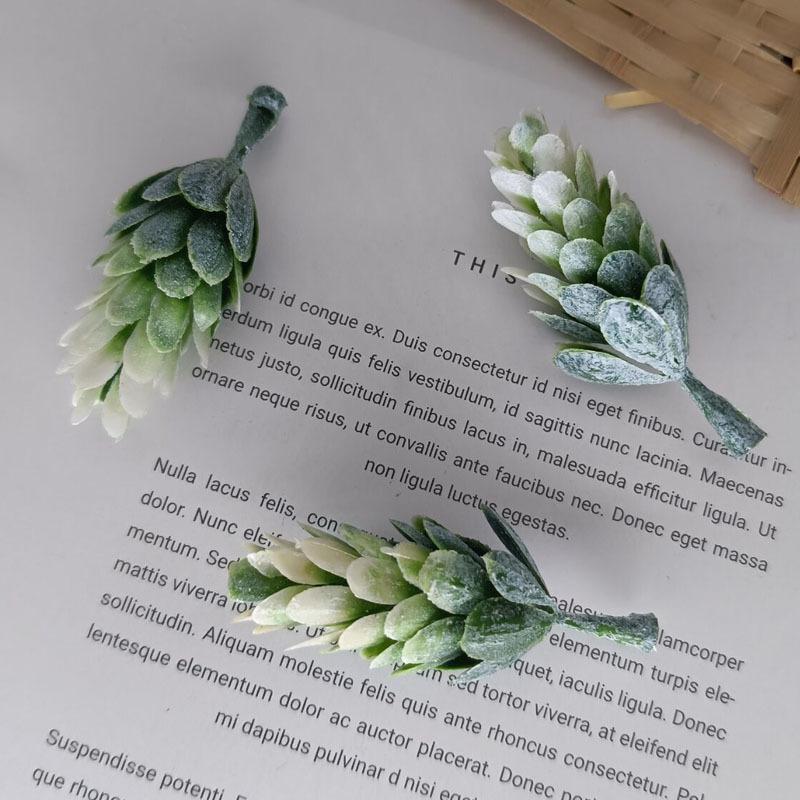5pcs Mini Branches Stamen DIY Wreath Decorative Accessories Artificial Flower Leaves Grass Christmas Party Decoration Fake Plant