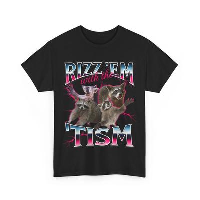 Koszula z szopem autystycznym, Szop autystyczny z memem 'Rizz Em With The Tism', Koszulka unisex S-5XL