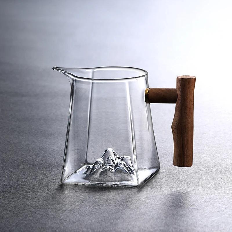 Square Bottom Snow Mountain Heat-Resistant Glass Fair Cup Tea Pitcher with Wooden Handle Chahai Kung Fu Tea Divider Tea Set Acce