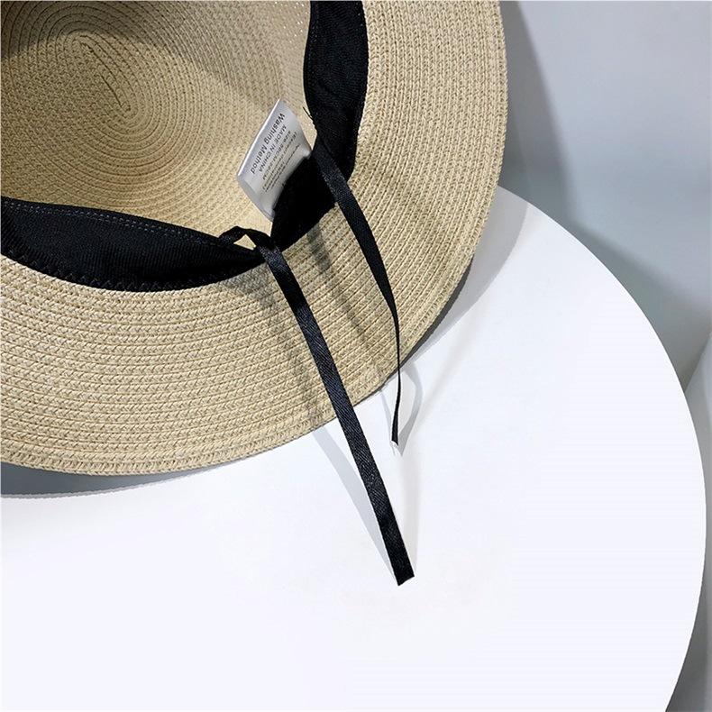 Women's Rivet Belt Decoration Simple Fashion Flat Beige Sunshade Straw Hat for Going Out and Playing, Seaside Vacation Dressing