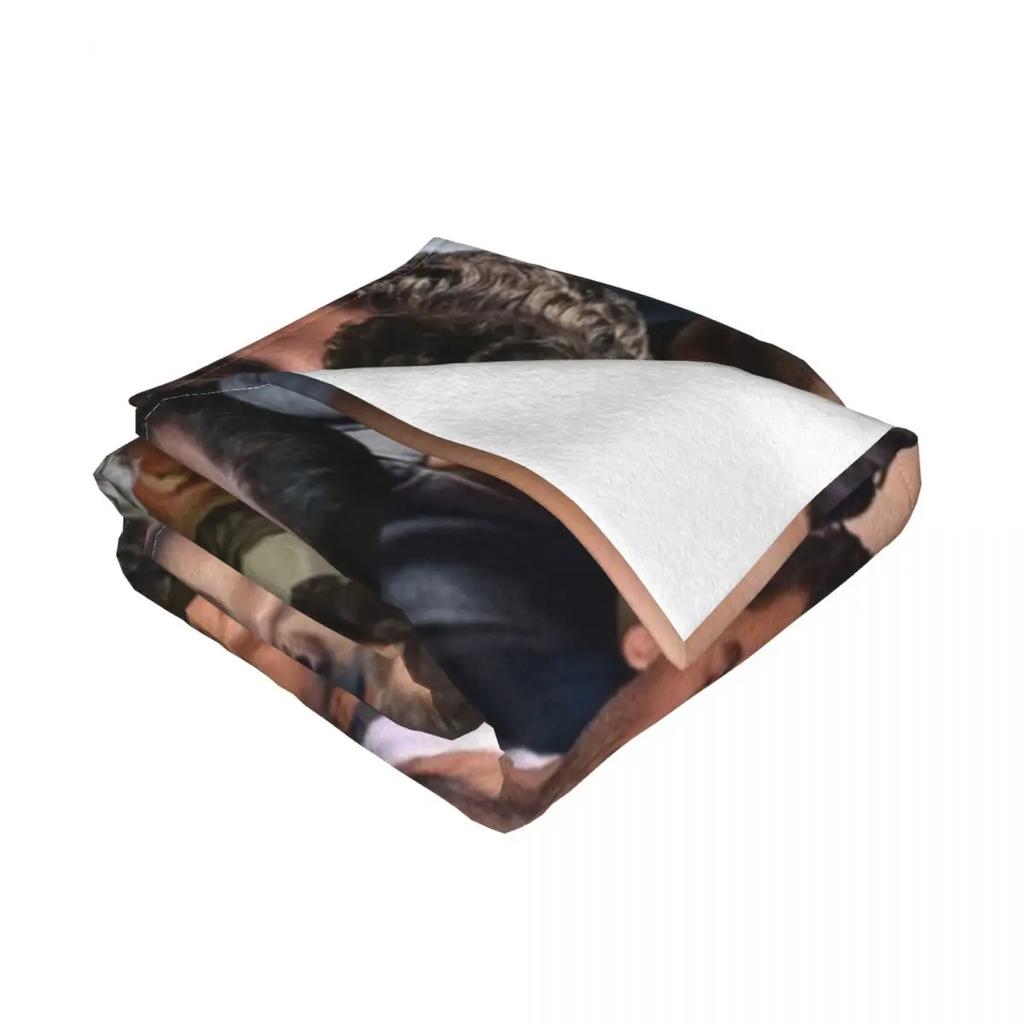 oscar isaac photo collage Throw Blanket Thermal Blanket decorative blanket Beautiful Blankets