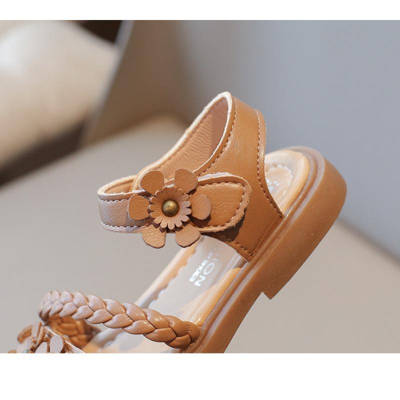 New Summer Woven Girls Sandals, Floral Princess Shoes, Soft Sole Beach Sandals for School-age Girls