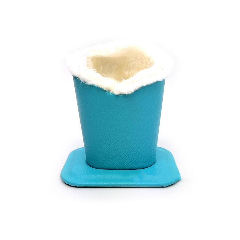 1Pc Winter Plush Eyeglass Holder Eyeglass Stand Display Stands Glass Shelf Sunglass Holder Polyester Cloth Eyeglass Stand