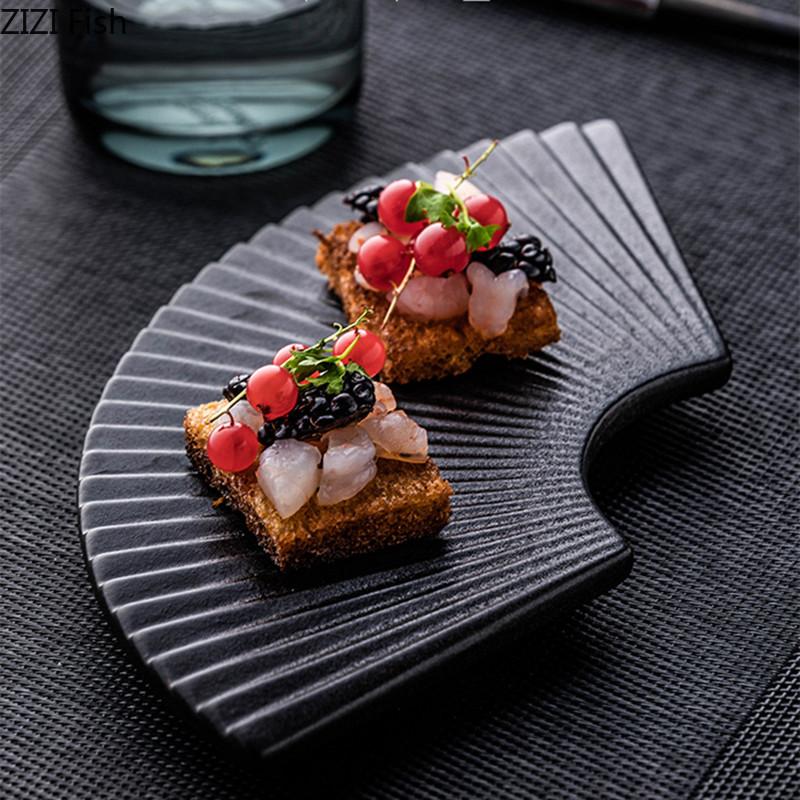 Fan-shaped Striped Plate Restaurant Creative Sushi Plate Afternoon Tea Cake Dessert Decor Plate Home Breakfast Ceramic Tableware