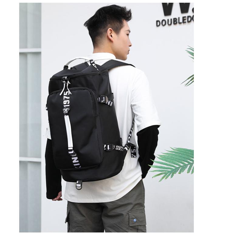 Ryggsekk med stor kapasitet Fritidsreiseryggsekk Enkel og lett fitnessbag fjellklatringsveske