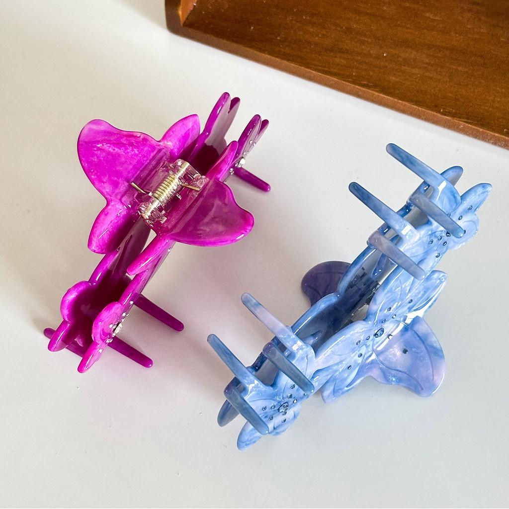 Elegant Floral Design Large Acetate Hair Claw Clip With Sparkling Rhinestones