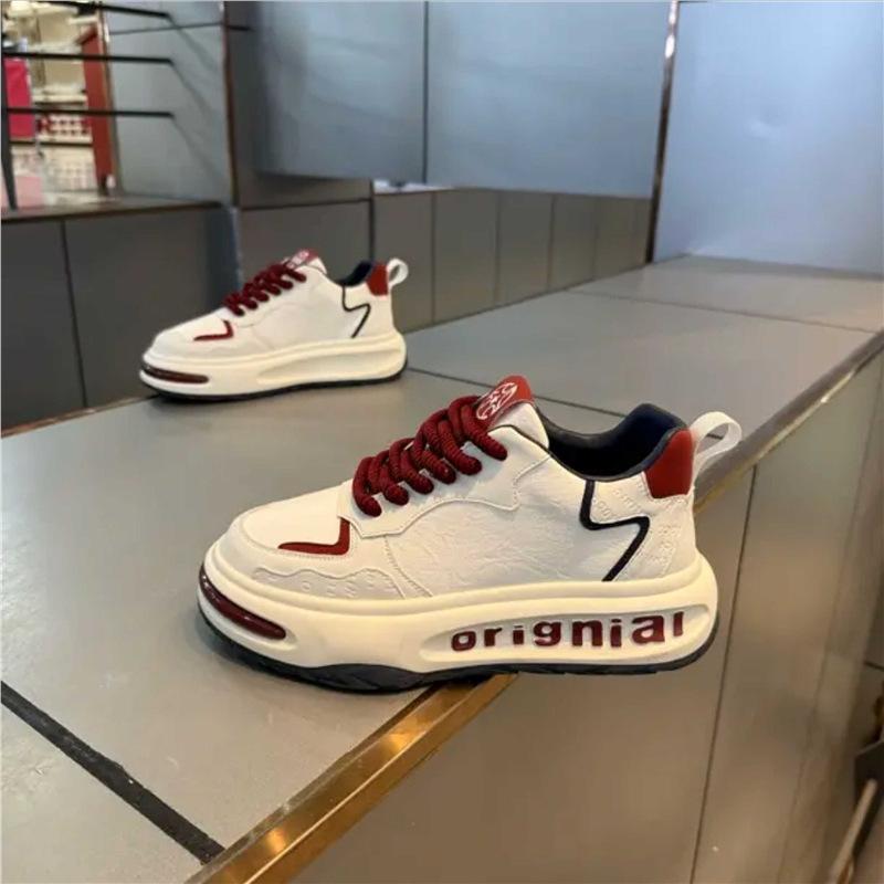 Color matching dad tide spring new soft-soled lightweight casual board shoes