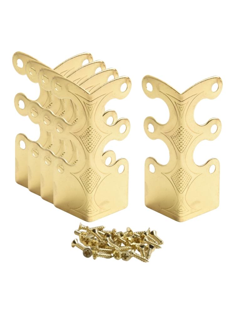 Pro stylovou ochranu soklových lišt s vintage kovovými rohovými chrániči 6 ks