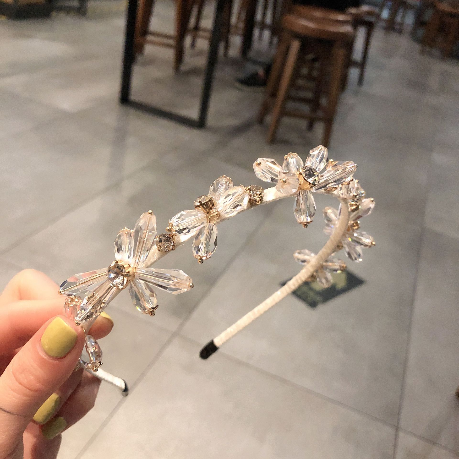 Hot Sale Baroque Crystal Flower High Quality Alloy Rhinestone Hairband Girl Hair Accessories Full Diamond Headband for Women