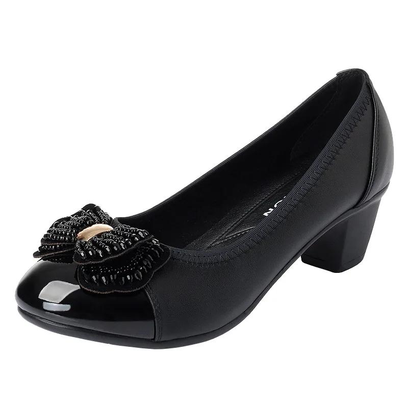 5cm Übergröße 35-42 Atmungsaktiv Bequem Flach Glänzende Lederschuhe Damen Pumps 2025 Herbst Damen Mittelhohe Blockabsätze Schuhe Mama