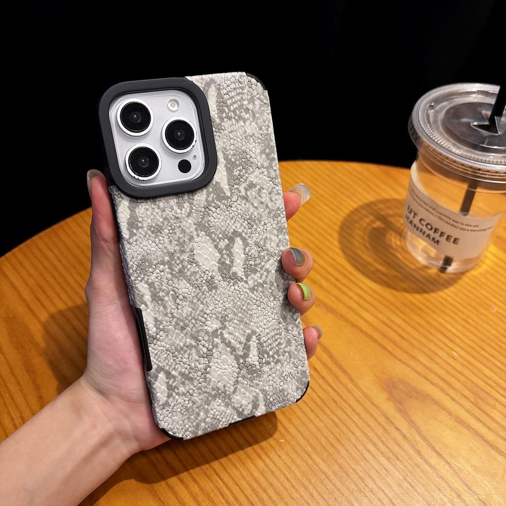 Suitable for Iphone16promax, Snake-patterned Phone Case, Apple 15 Wristband Stand, 14 Magnetic Protective Case
