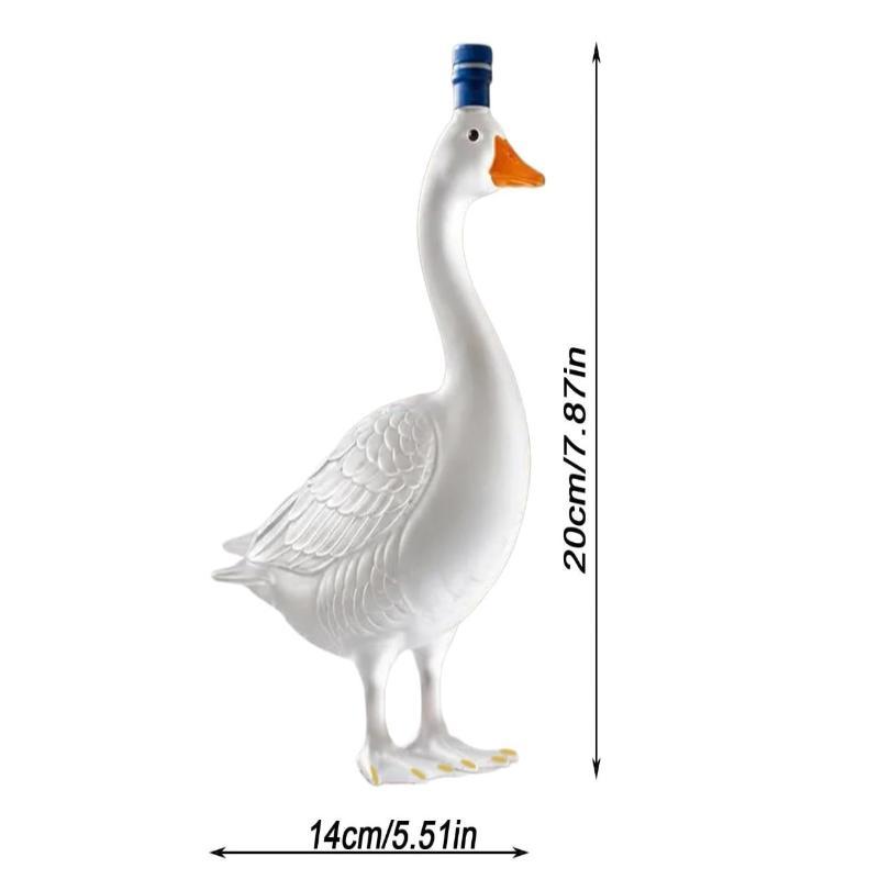 Artistic Design Goose Shaped Vodka Decanter Premium Glass Liquor Bottle for Home Bar Housewarming Gift