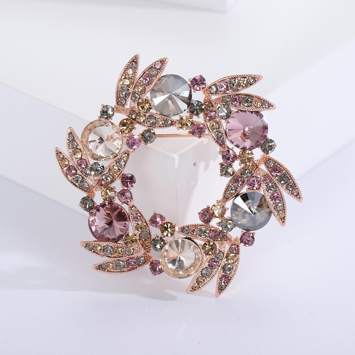 

Ретро брошка зі стразами на підкладці, нагрудна пряжка, корсажна застібка, шпилька, класичний темпераментний одяг