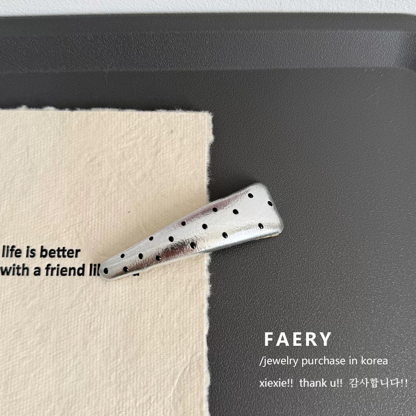 

Стильные, милые и крутые заколки для волос в горошек, заколки для челки, милые и универсальные треугольные боковые заколки для волос и аксессуары для волос серебряный