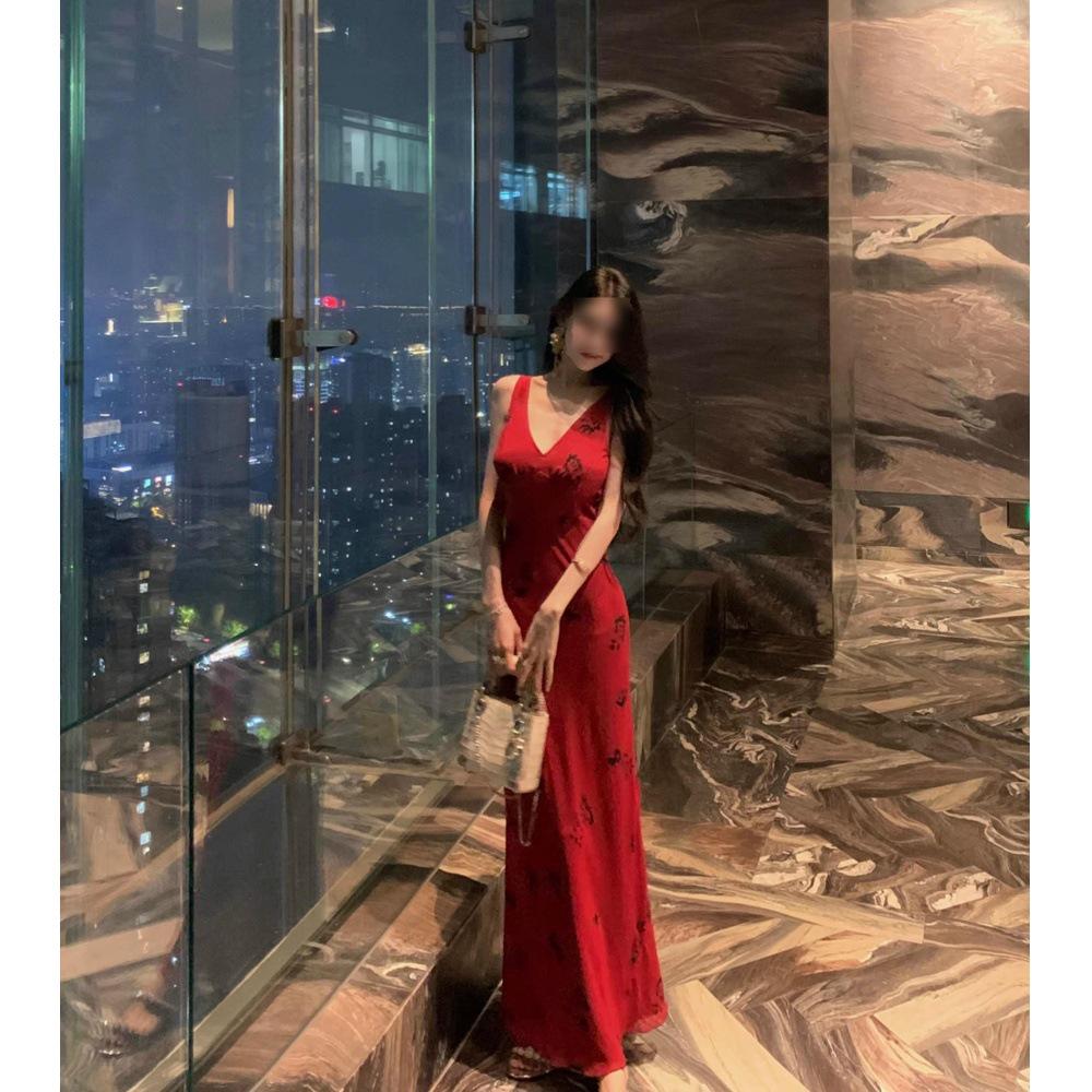 

2025 Summer Deep V Neck Slimming Long Red Dress for Beach Vacation XL (110-120 lbs)