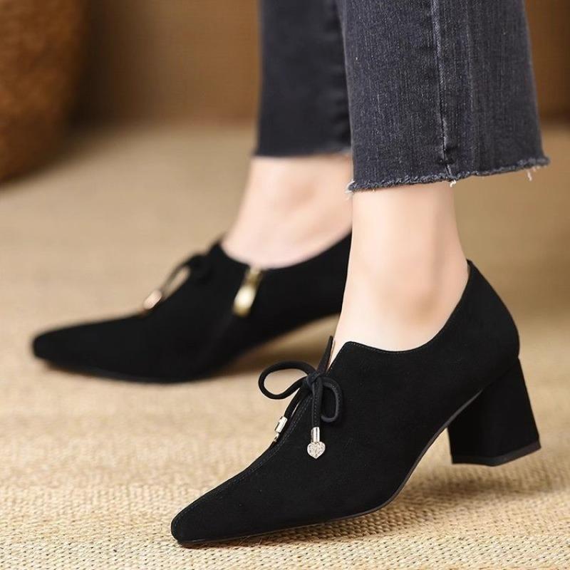 

Туфли-лодочки на высоком каблуке с острым носком, женская обувь, дизайнерский бренд, замшевая обувь, зима 2025, массивные туфли для платья, женские туфли-лодочки, элегантная женская обувь 35 чёрный