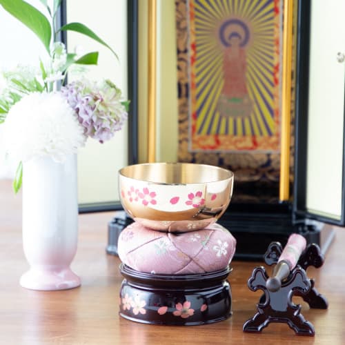 Sunmany Mini Orin Set: Authentic and Easy-to-Use 2.5-inch Rin (7.5cm Diameter x 10cm Height). Made in Japan. Perfect for Buddhist Altars, Buddhist Alt