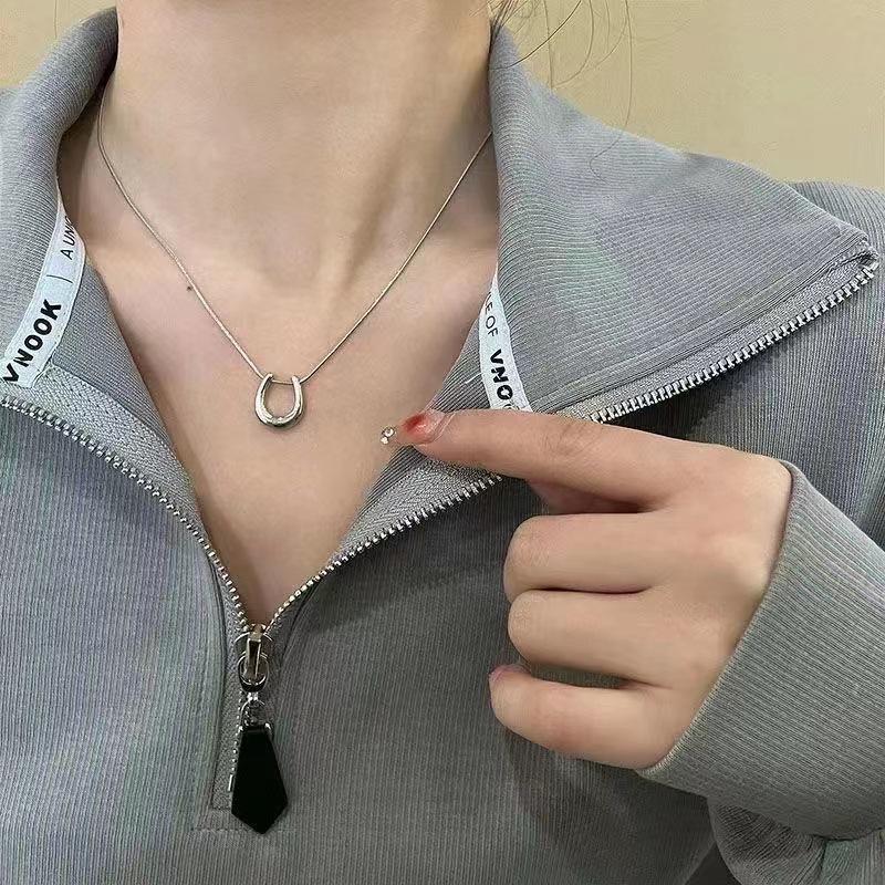 

New Fashion Love Memory Copper Zircon Butterfly Pendant Necklace For Women Cute Romantic Female Neck Chain Ladies Jewelry Gifts