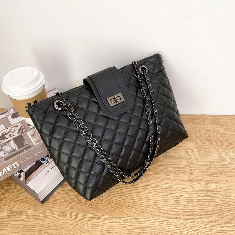

Bag Women s 2020 Autumn and Winter New Fashion Casual Rhombus Embroidered Thread Chain Bag Women s Shoulder Oblique Span Bag чёрный