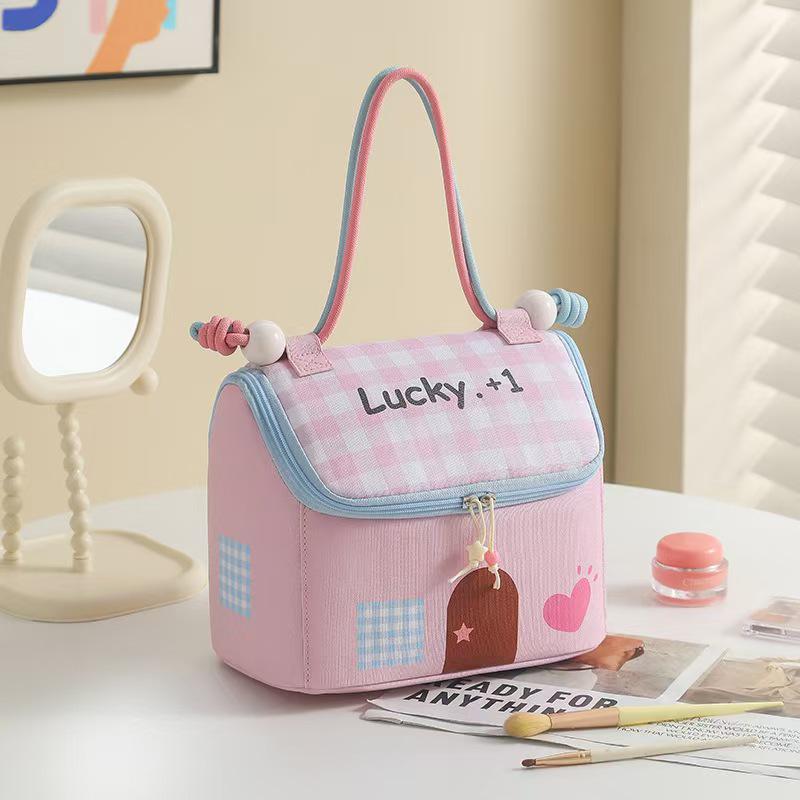 

2025 Large Capacity Portable Waterproof Makeup Travel Handbag 25*16*20.5 cm розовый