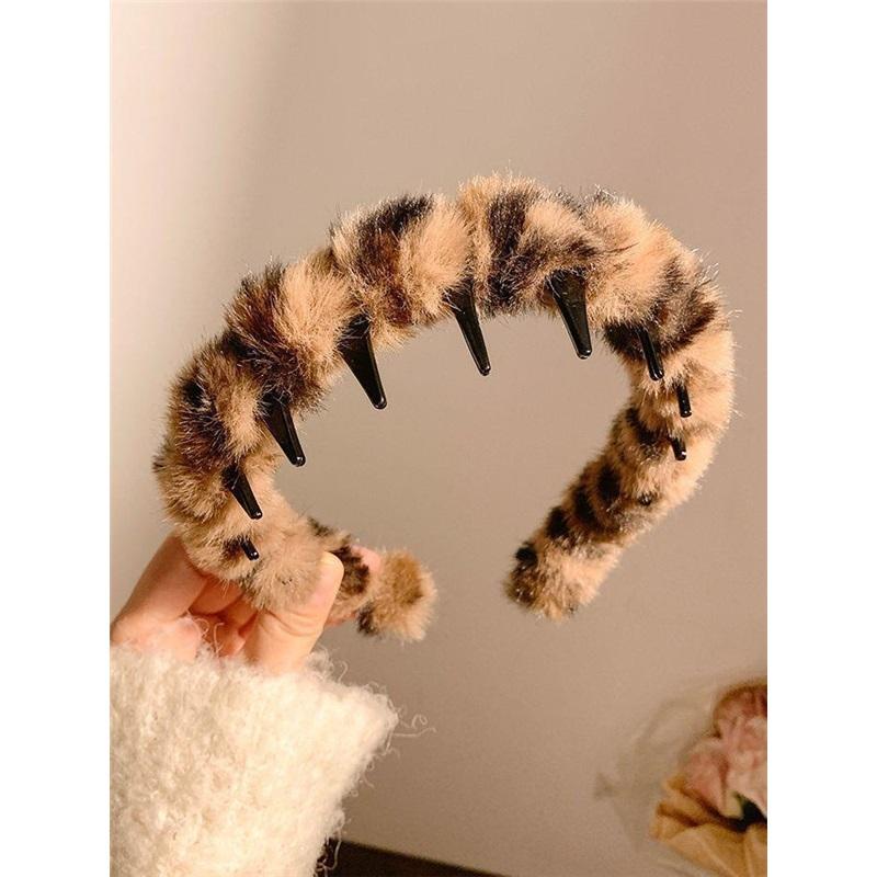 Korean Retro Leopard Print Plush Headband With Teeth Anti Slip Face Washing Makeup Hair Hoop Autumn Winter Women Hair Decor